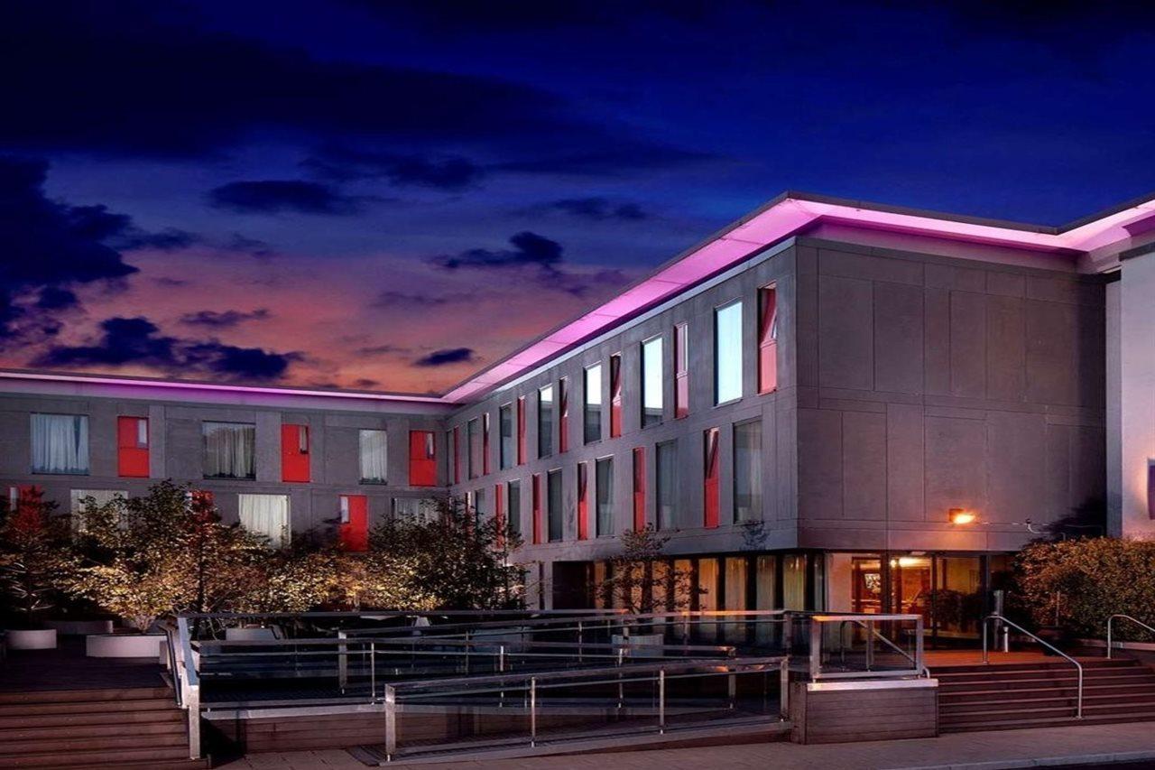 The Address Citywest Eksteriør bilde
